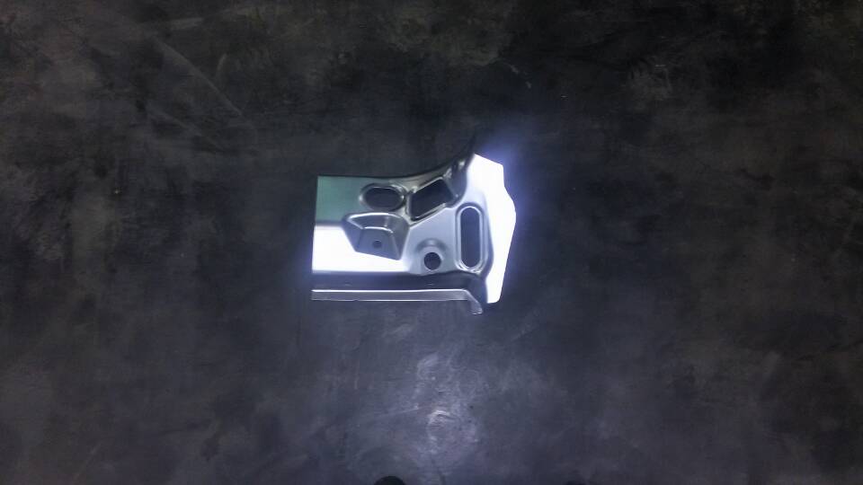  Car body pressing part